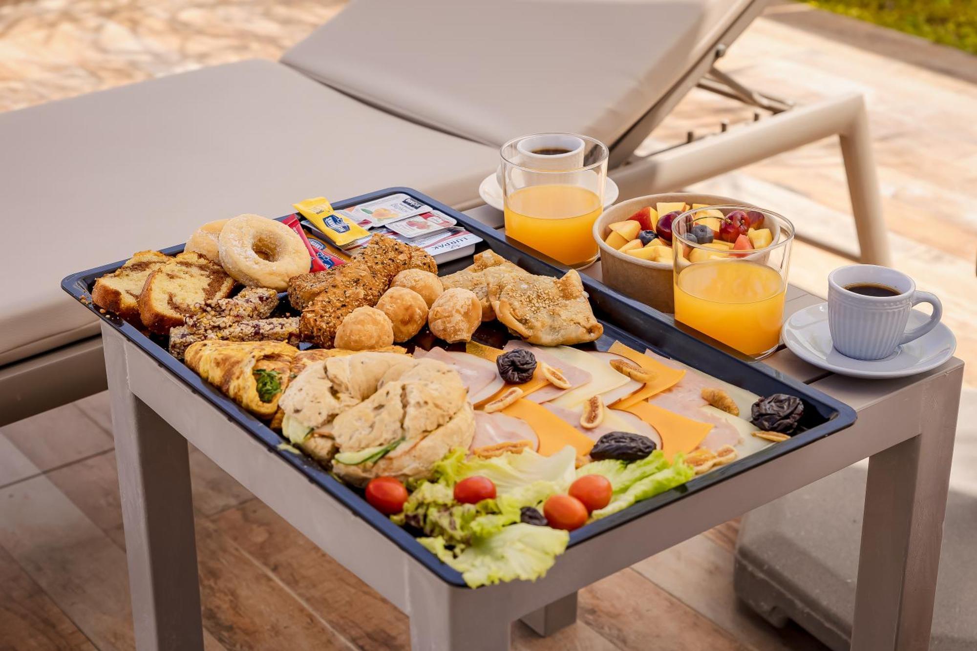 Sarpidon Suites Agia Marina  Екстер'єр фото