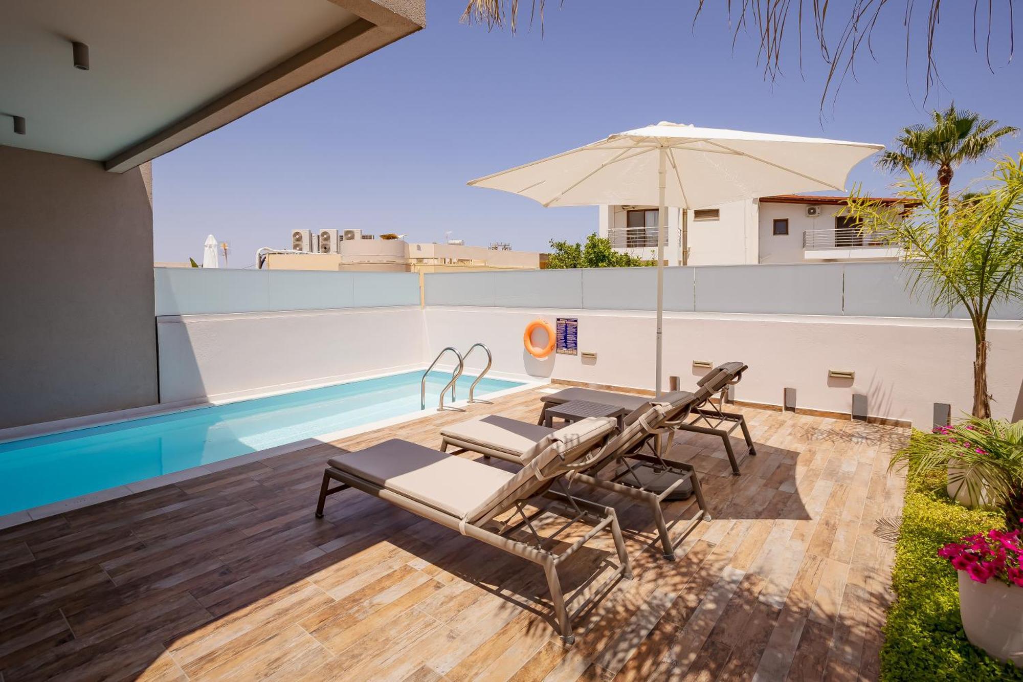 Sarpidon Suites Agia Marina  Екстер'єр фото